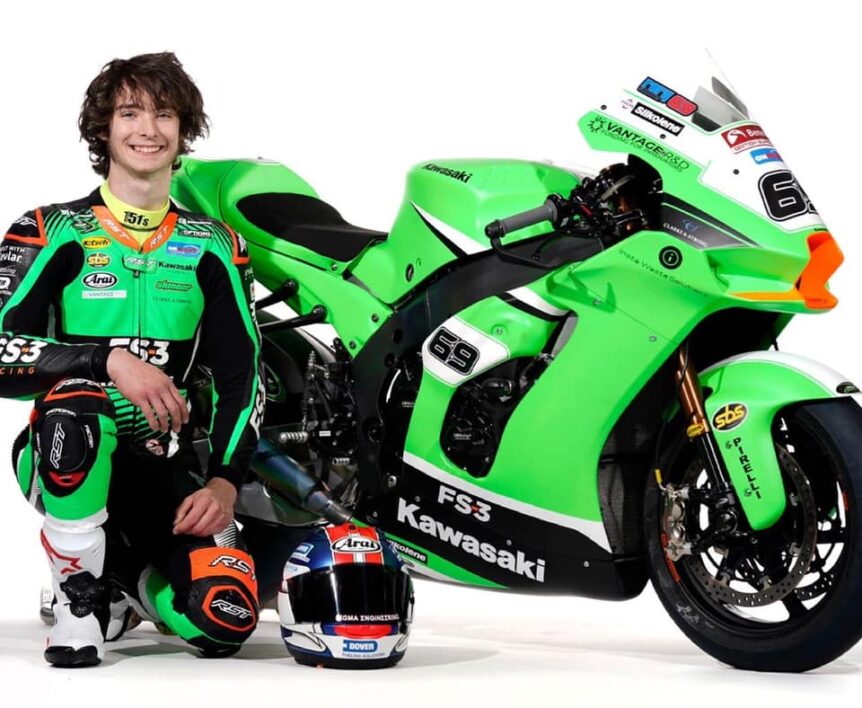 BSB: FS-3 Racing Kawasaki Unveil Their 2021 Season Racing Livery ...