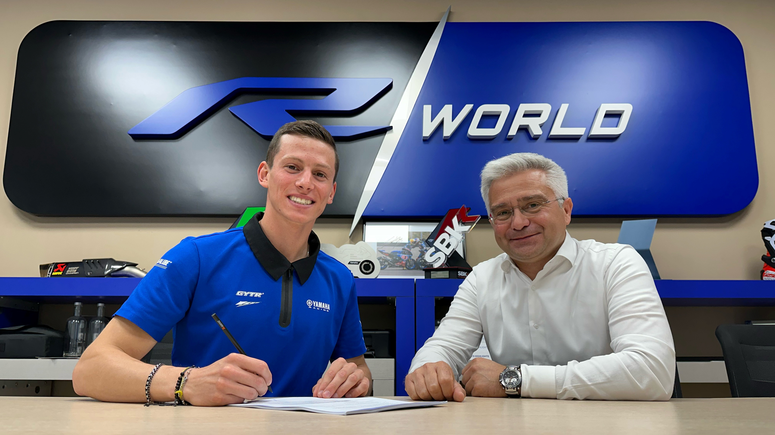 Featured image for “WorldSBK: Locatelli has extended his contract with Yamaha”