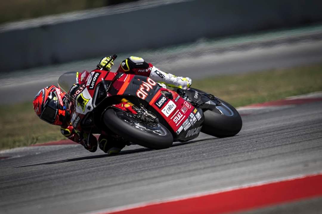 Featured image for “WSBK: Alvaro Bautista Completes The Treble and Takes His 43rd Career Victory in Race Two”