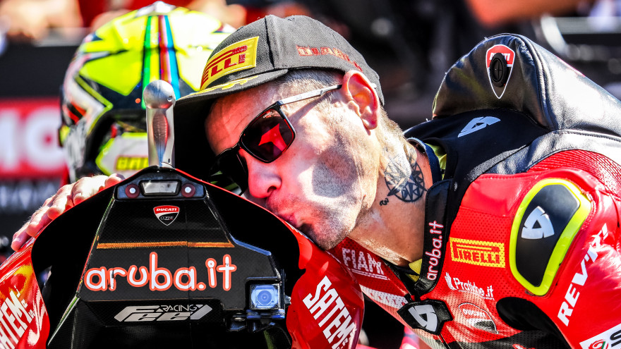 Featured image for “WorldSBK: Alvaro Bautista Sprints to victory on Sunday morning at Portimao”