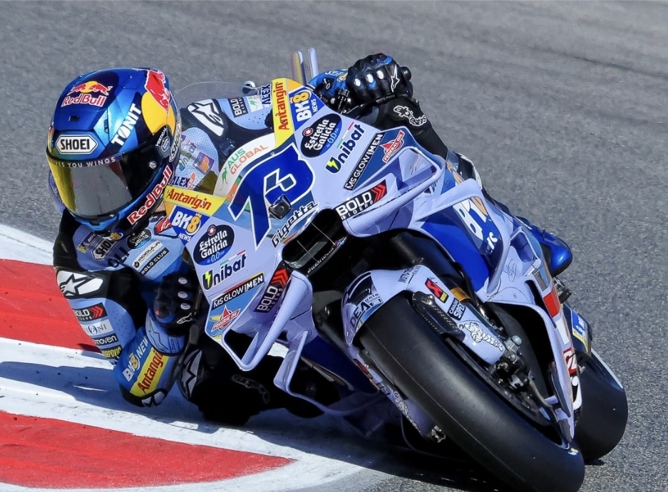 Featured image for “MotoGP: Alex Marquez is Victorious in the Final Tissot Sprint of the Season”